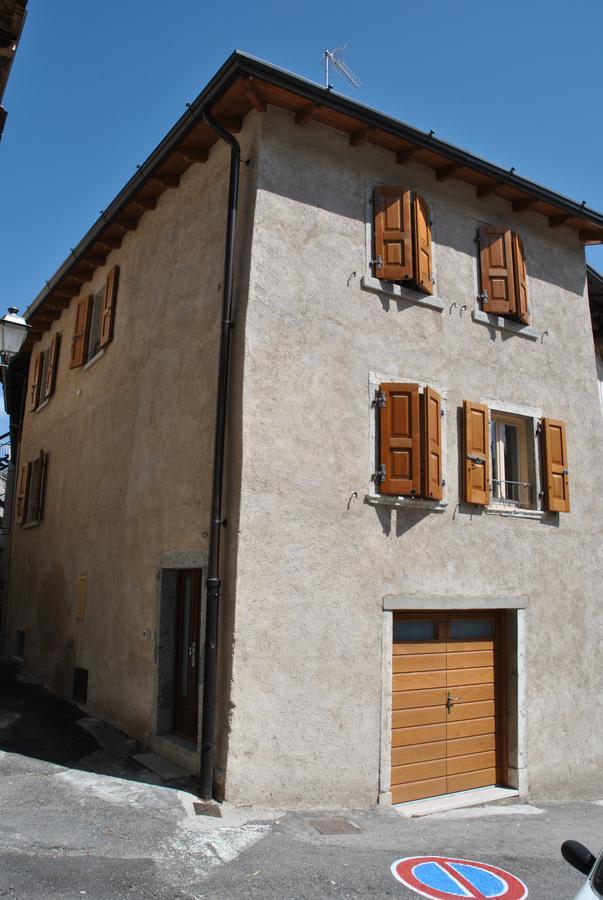 Casa Del Borgo Maria Luisa By Gardadomusmea Vila Tremosine Exterior foto